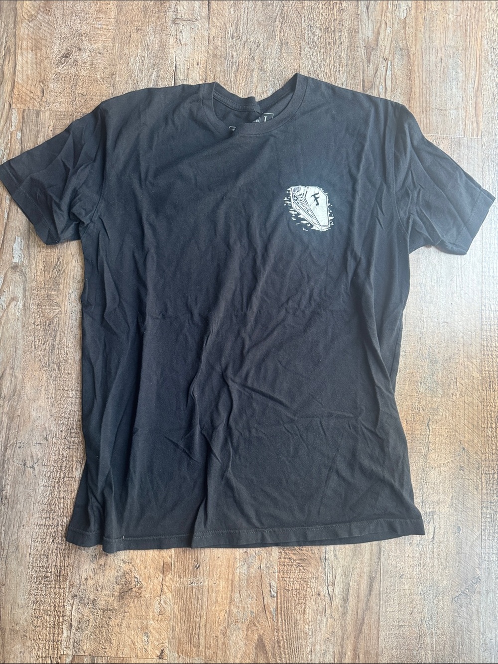 Black Graphic Pocket-Print Men's Tee